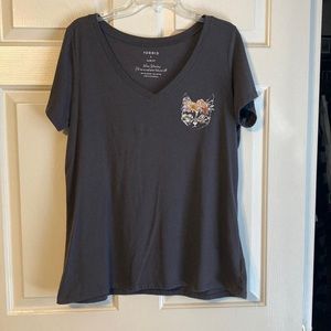 Torrid cat v-neck tee